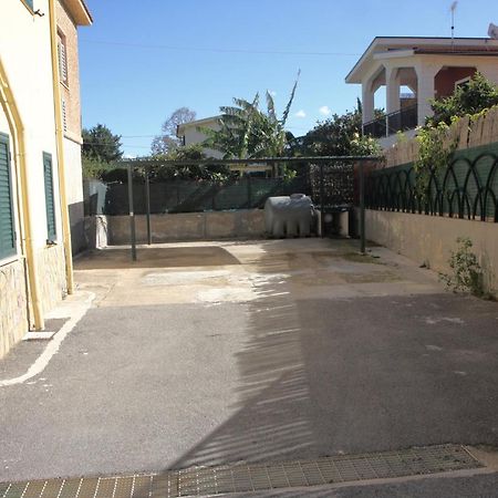 La Casa Gialla Trabia Eksteriør bilde